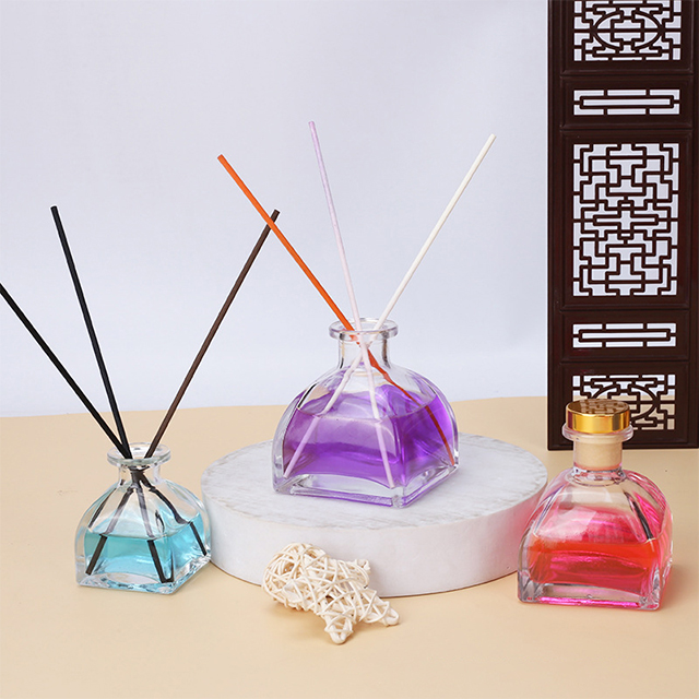 50ml 100ml 150ml Rattan Volatile Yurt Aromatherapy Bottle