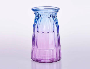 Crystal  Flower Vase  with glass handle in gradient ramp