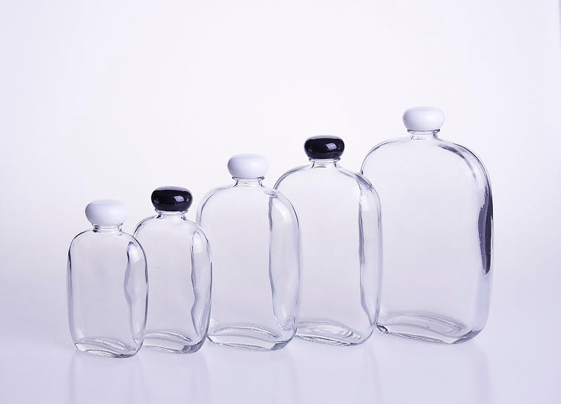 Flat Round Juice Beverage Glass Bottle
