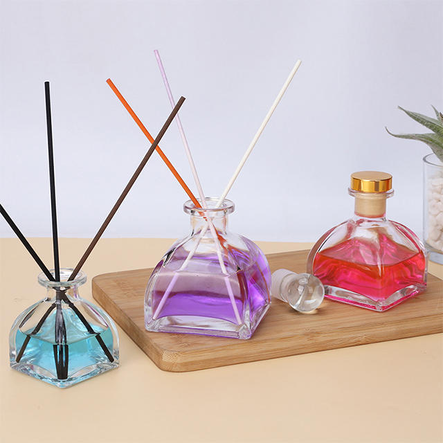 50ml 100ml 150ml Rattan Volatile Yurt Aromatherapy Bottle