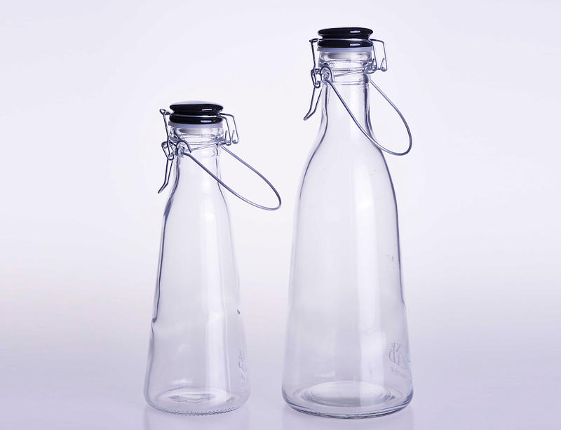 Milk Drinks Water Bottle with Ceramic Lid